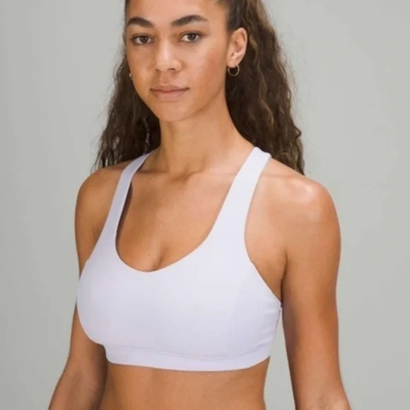 Lululemon Free To Be Serene Bra
Serene Blue size 2 - Picture 3 of 14
